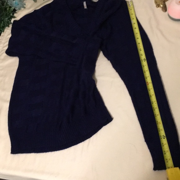 Navy Blue Square in Square Sweater - Picture 5 of 8